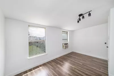 2305 Wilshire Street, Houston, TX 77023 - Photo 15