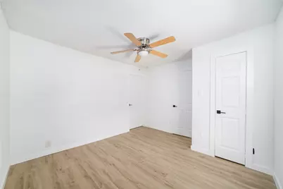 2305 Wilshire Street, Houston, TX 77023 - Photo 13