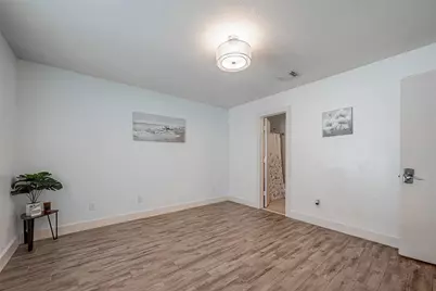 9511 Farrell Drive, Houston, TX 77070 - Photo 15