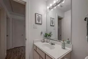9511 Farrell Dr, Houston, TX 77070 - Photo 23