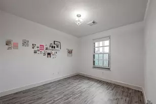 9511 Farrell Dr, Houston, TX 77070 - Photo 5