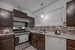 9511 Farrell Dr, Houston, TX 77070 - Photo 11