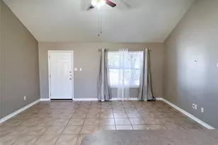 16327 Long Valley Ct, Conroe, TX 77302 - Photo 5