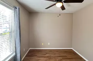 16327 Long Valley Ct, Conroe, TX 77302 - Photo 35