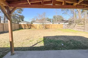 16327 Long Valley Ct, Conroe, TX 77302 - Photo 39
