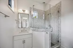 4521 Blossom St, Houston, TX 77007 - Photo 29