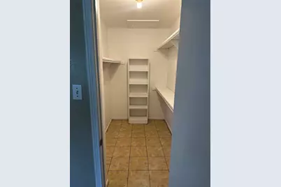 889 Wax Myrtle Lane, Houston, TX 77079 - Photo 17