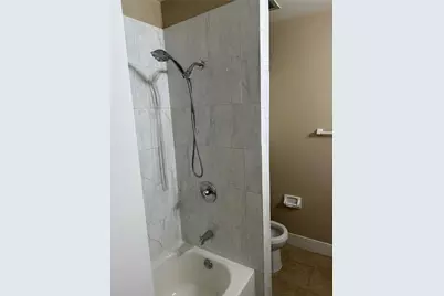 889 Wax Myrtle Lane, Houston, TX 77079 - Photo 15