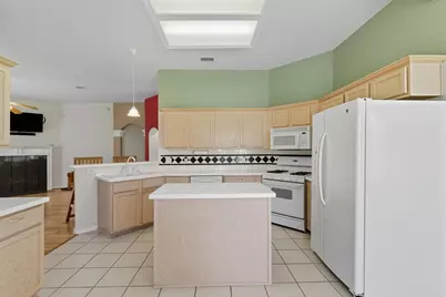 6738 Laguna Trace Street, Richmond, TX 77407 - Photo 11