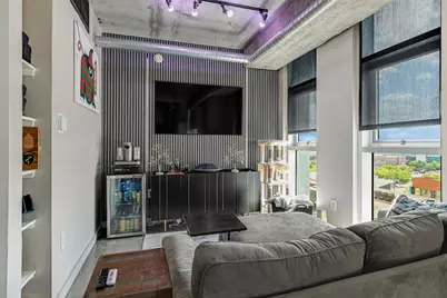 2000 Bagby Street #9415, Houston, TX 77002 - Photo 13