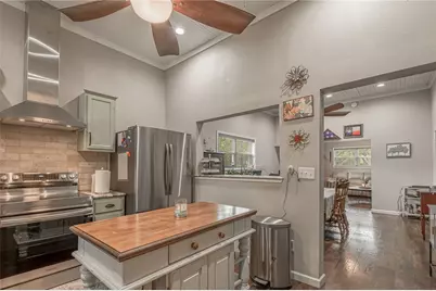 105 N Texas Street, Madisonville, TX 77864 - Photo 19