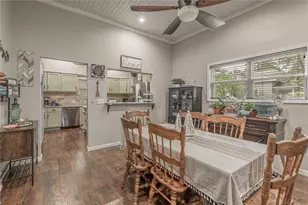 105 N Texas St, Madisonville, TX 77864 - Photo 13