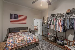 105 N Texas St, Madisonville, TX 77864 - Photo 31