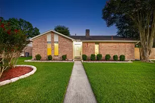 9902 Sageaspen Ln, Houston, TX 77089 - Photo 1