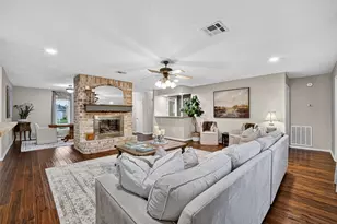 9902 Sageaspen Ln, Houston, TX 77089 - Photo 9