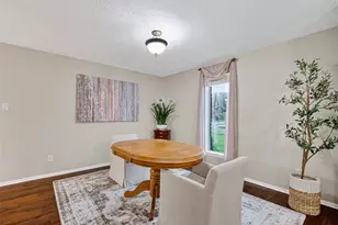 9902 Sageaspen Ln, Houston, TX 77089 - Photo 7