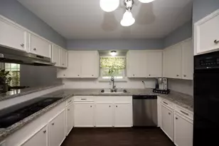 9258 Colleen Rd, Houston, TX 77080 - Photo 5