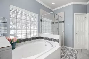 6309 Mapleridge St, Houston, TX 77081 - Photo 17