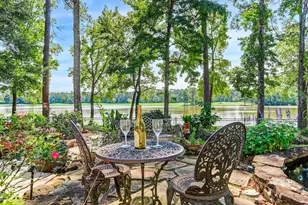 14 Shorelake Dr, Kingwood, TX 77339 - Photo 1