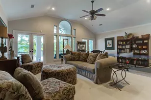 14 Shorelake Dr, Kingwood, TX 77339 - Photo 25