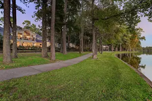 14 Shorelake Dr, Kingwood, TX 77339 - Photo 43