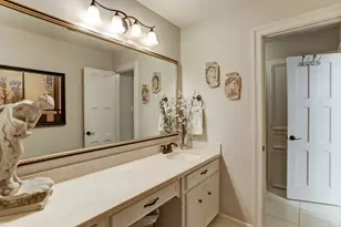 14 Shorelake Dr, Kingwood, TX 77339 - Photo 29