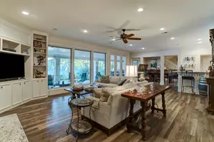 14 Shorelake Dr, Kingwood, TX 77339 - Photo 5
