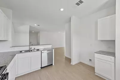 26008 Hampshire Drive, Magnolia, TX 77355 - Photo 9