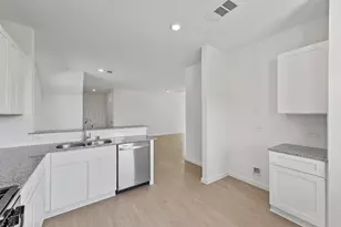 26008 Hampshire Dr, Magnolia, TX 77355 - Photo 9