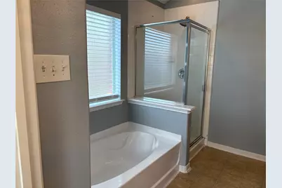 8210 Greenleaf Street, Baytown, TX 77523 - Photo 19