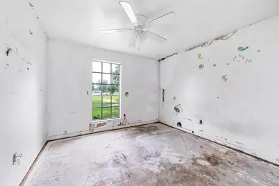 2719 Fm 524, Sweeny, TX 77480 - Photo 13