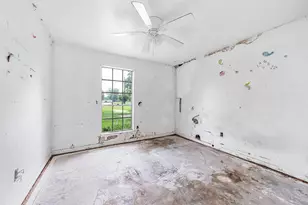 2719 Fm 524, Sweeny, TX 77480 - Photo 13