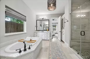 1307 Story St, Houston, TX 77055 - Photo 21