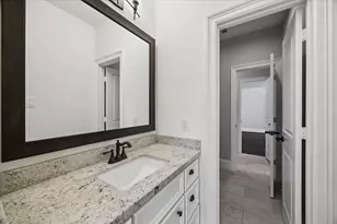 1307 Story St, Houston, TX 77055 - Photo 29