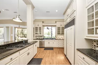 169 Grogans Point Road, The Woodlands, TX 77380 - Photo 15