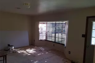 2326 Houston St, Orange, TX 77630 - Photo 5