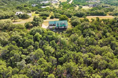 509 Stonegate Lane, Dripping Springs, TX 78620 - Photo 5