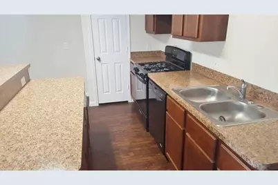 5548 Plantation Forest Drive, Katy, TX 77449 - Photo 3