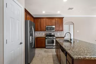 153 Montfair Blvd, The Woodlands, TX 77382 - Photo 7