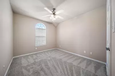 153 Montfair Boulevard, The Woodlands, TX 77382 - Photo 21