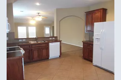 9307 Lakeway View Lane, Humble, TX 77396 - Photo 3