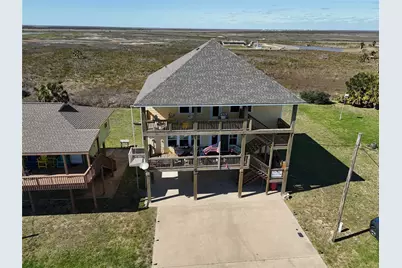 521 Beachfront Drive, Matagorda, TX 77457 - Photo 43