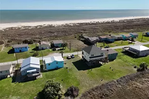 521 Beach Front Dr, Matagorda, TX 77457 - Photo 7