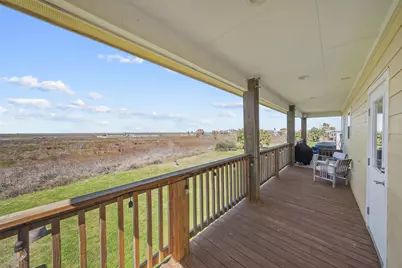 521 Beachfront Drive, Matagorda, TX 77457 - Photo 23