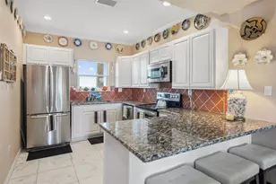 521 Beach Front Dr, Matagorda, TX 77457 - Photo 13