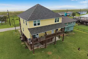 521 Beach Front Dr, Matagorda, TX 77457 - Photo 47