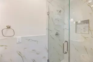 1116 Nadine St, Houston, TX 77009 - Photo 21