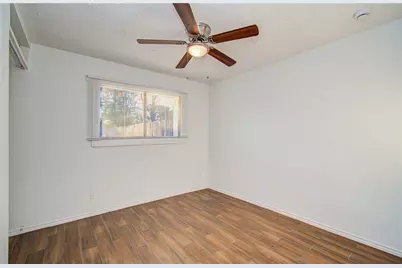 15216 Wickbriar Drive, Houston, TX 77053 - Photo 25