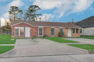 15216 Wickbriar Dr, Houston, TX 77053 - Photo 17