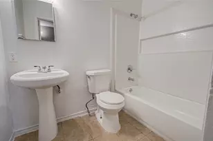 15216 Wickbriar Dr, Houston, TX 77053 - Photo 13